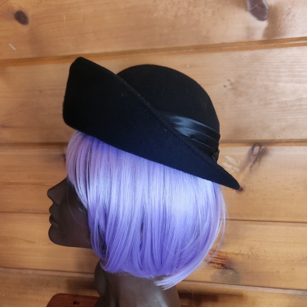Vintage Lancaster for Lords 100% Felt Wool Black Cloche Trilby Hat Satin Ribbon - Picture 2 of 8